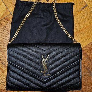 Saint Laurent Grain de Poudre Wallet on Chain